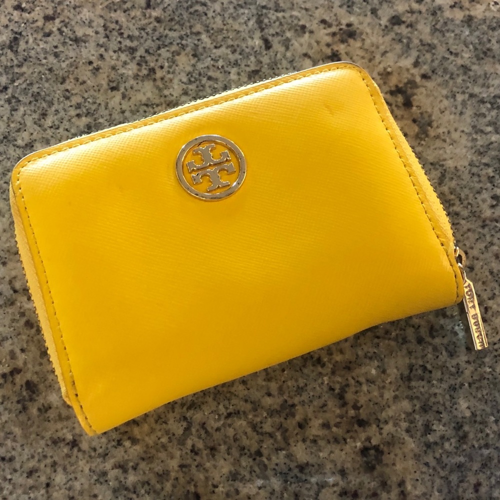 NWOT Bright Yellow Tory Burch Mini Wallet